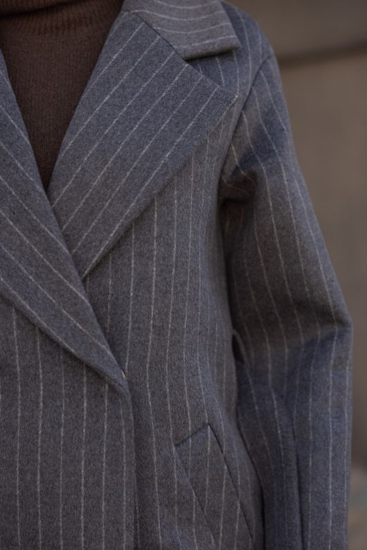 Пальто-халат в полоску, графитовый