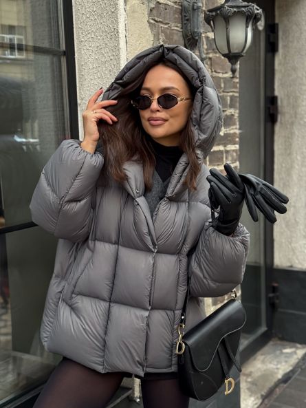 Пуховик укороченный с капюшоном, графитовый