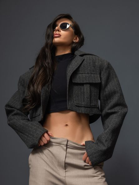 Жакет укороченный в полоску, серый