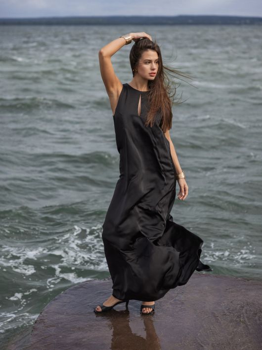 Платье без рукавов, чёрный