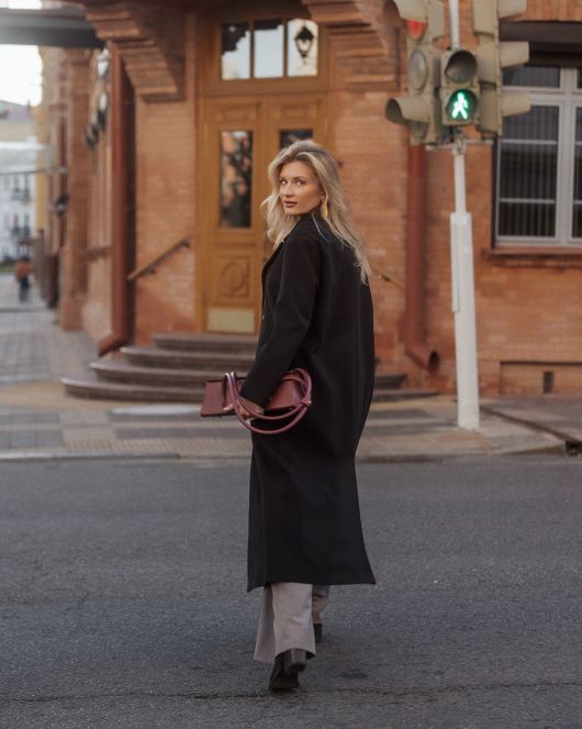 Пальто из шерсти в длине макси, черный