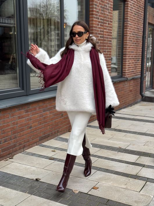 Шубка из эко-песца, белый