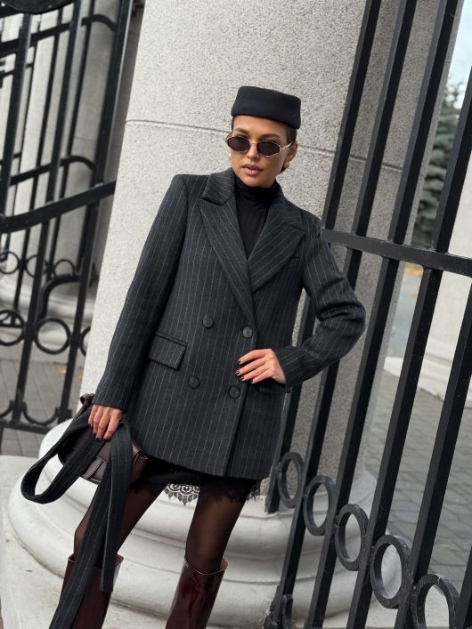 Полупальто из шерсти в полоску, серый